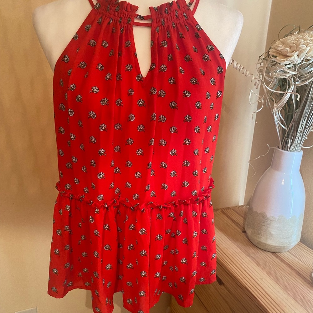 Loft top, beautiful red!!